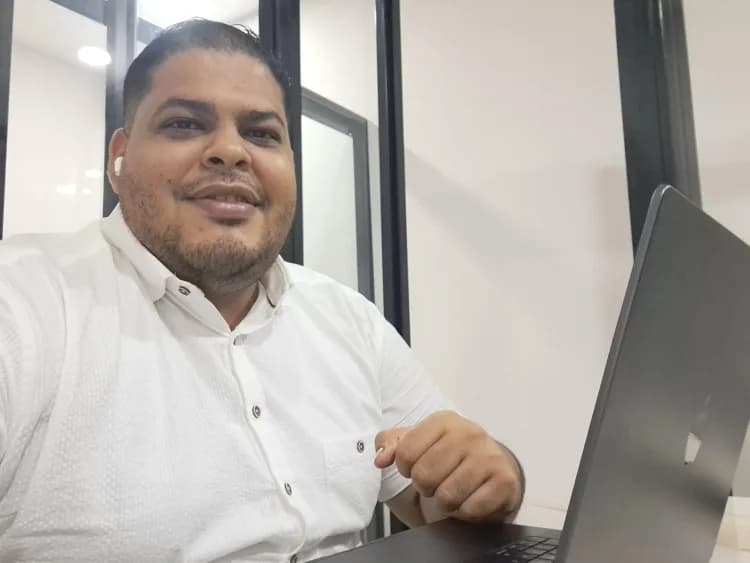 Retrato de Ing. Jesus Delgado, Python Developer y AI Engineer.